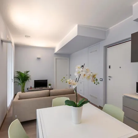 Fabbri Palace - B Apartmán *