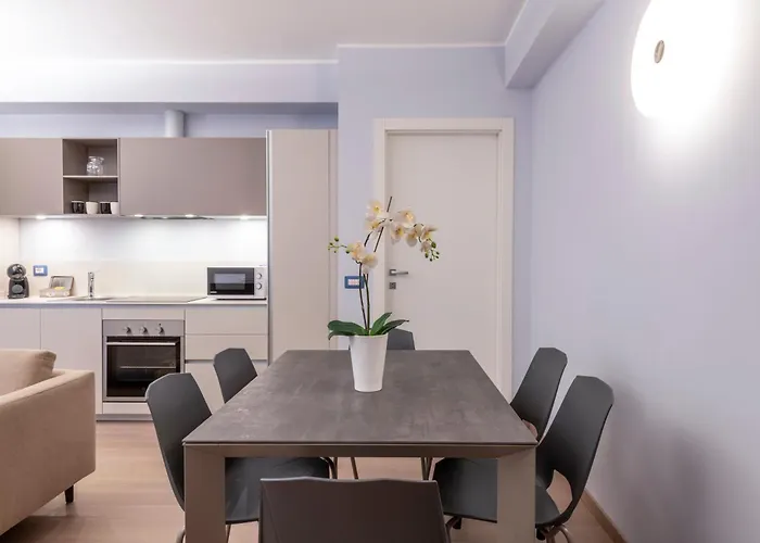 Apartment Fabbri Palace - B Milan