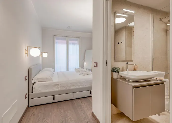 Fabbri Palace - B Apartment *